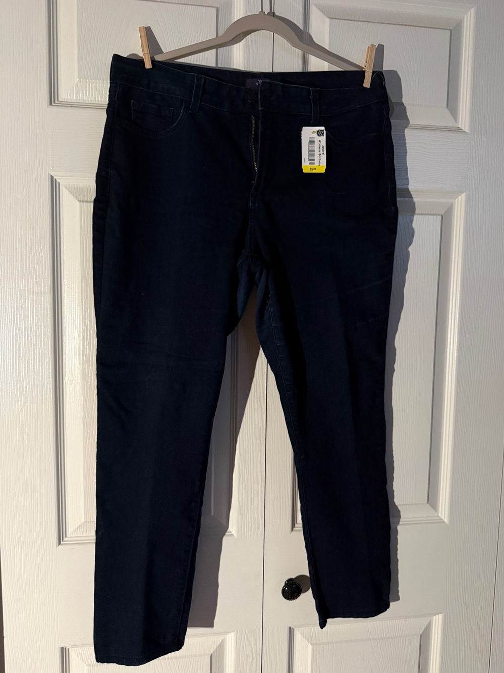Women’s Black Straight Leg Pants